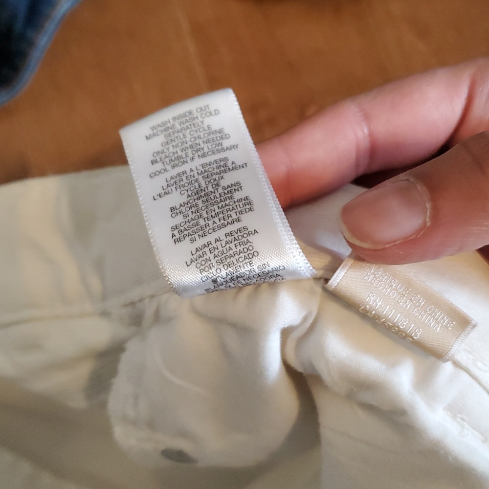 Michael Kors Women's White Jeans - Picture 8 of 9